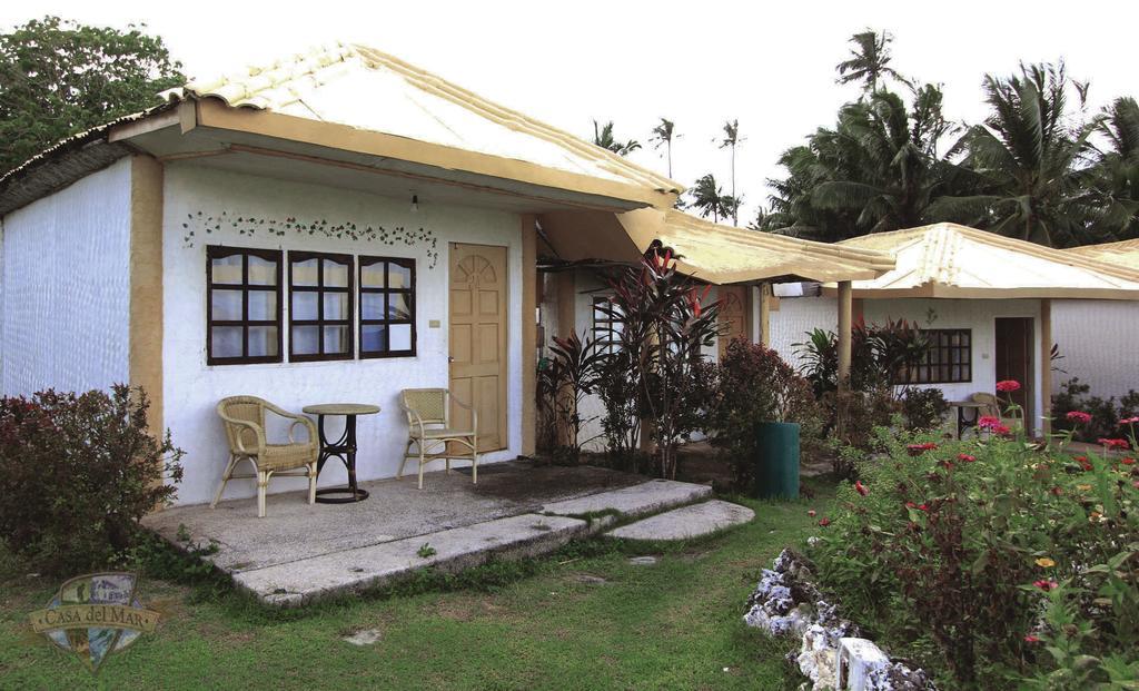 Casa Del Mar Beach Resort San Remigio  Exterior photo